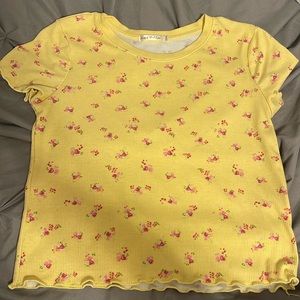 crop top floral shirt